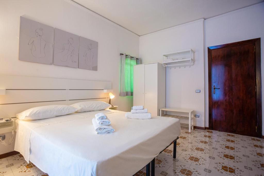 Villa Rosa Rooms Ischia Eksteriør billede